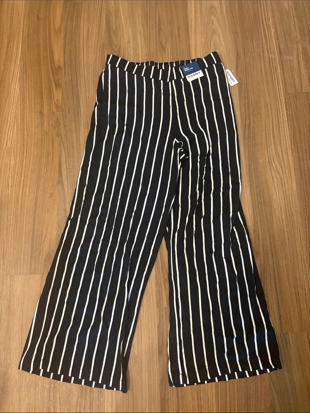 Old Navy Black & White Vertical Stripe Wide-Leg Pants